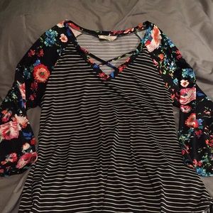 Cute shirt! 3/4 inch sleeve, never worn!